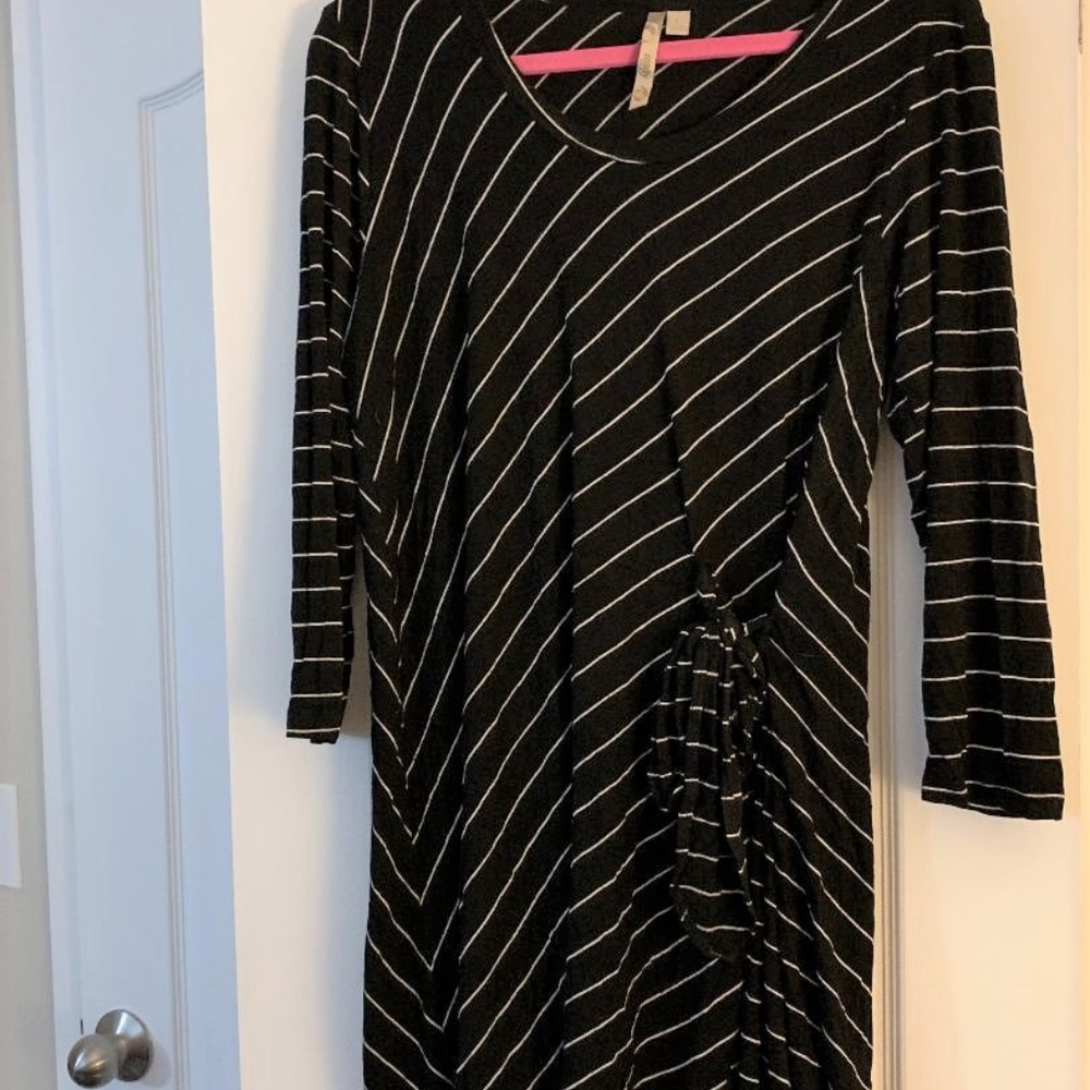 black white skinny cinch waist dress